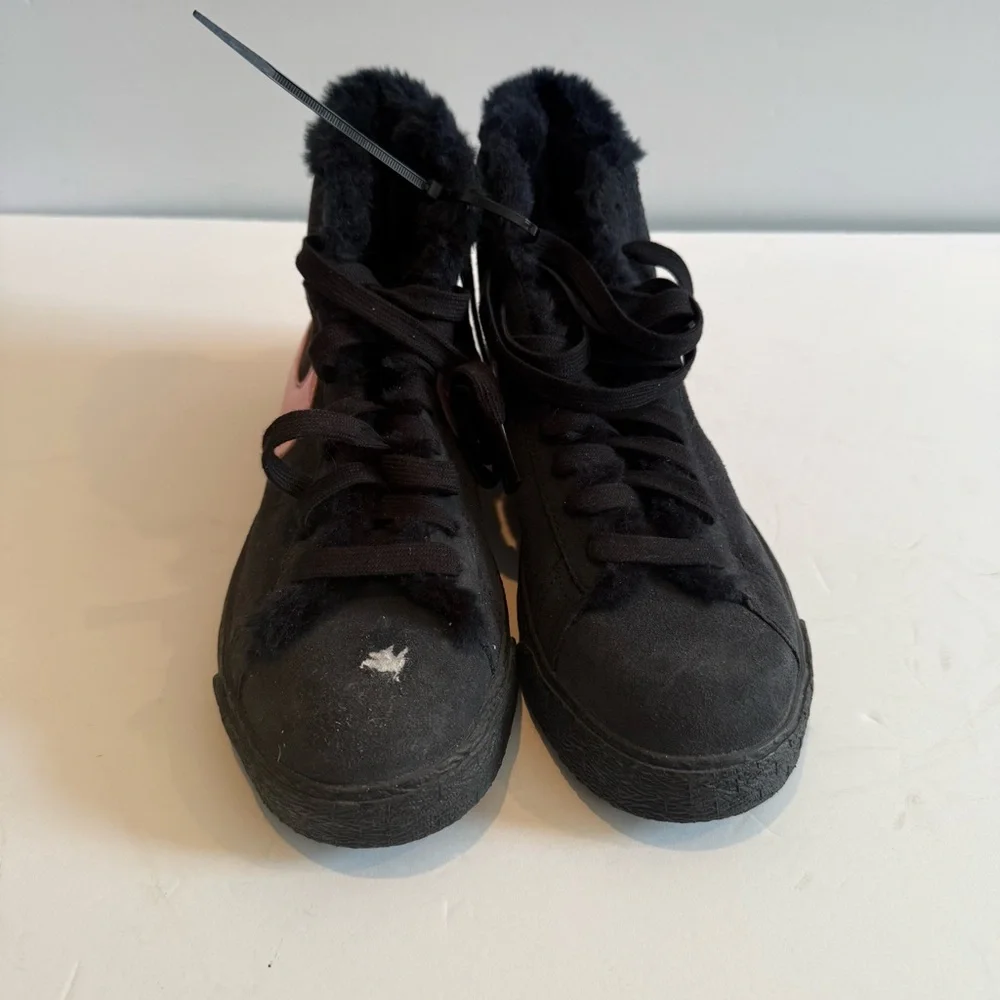 Nike Black and Pink High-Top Sneakers Girls Size 6Y